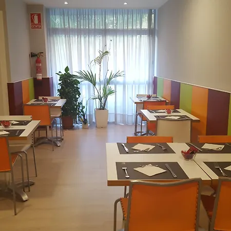 Hostal Aslyp 114-3